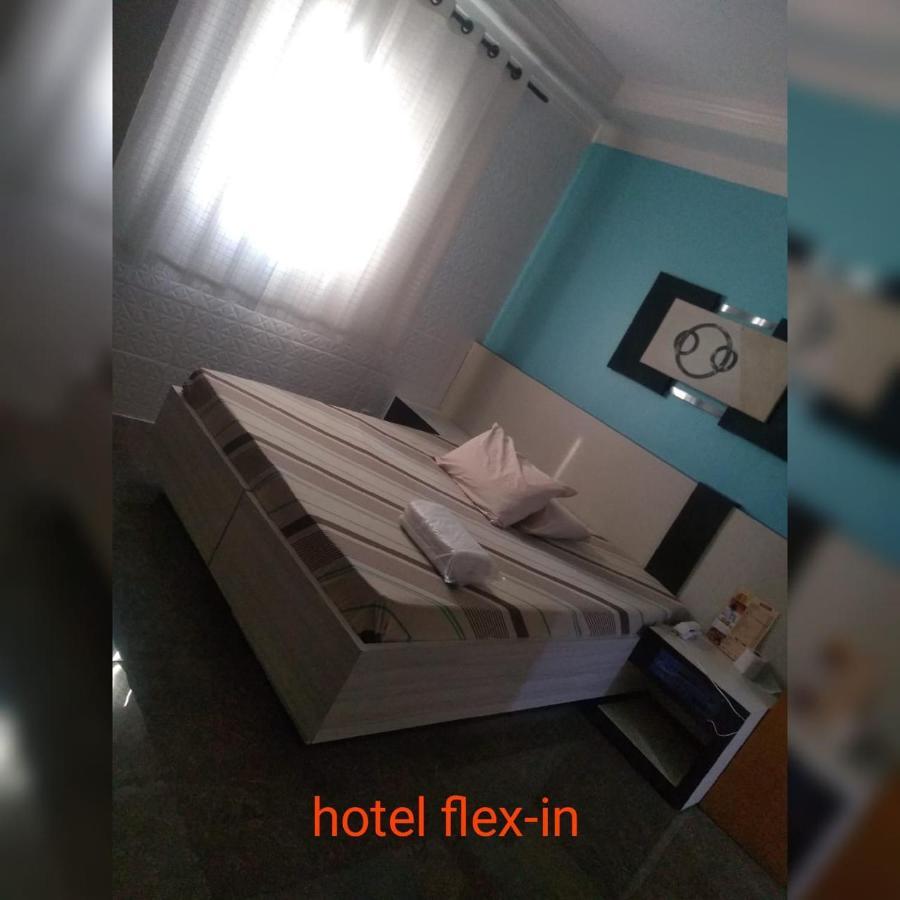 Hotel Flex In Osasco Esterno foto