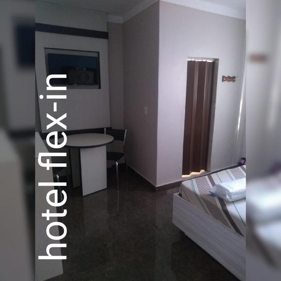 Hotel Flex In Osasco Esterno foto